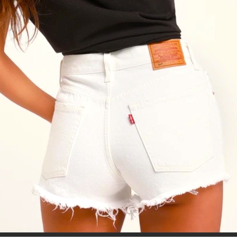 LEVI’S 501 High Rise Shorts - Picture 6 of 6
